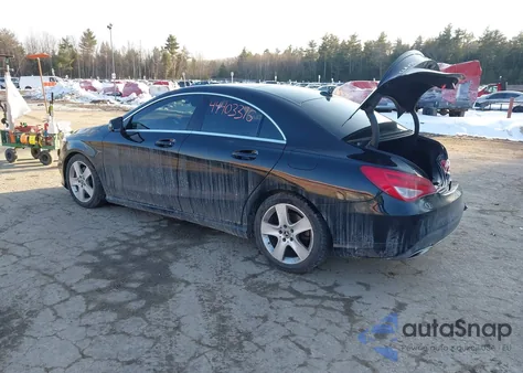 2018 Mercedes-Benz Cla 250 4Matic z USA, uszkodzony, nr VIN WDDSJ4GB8JN565532